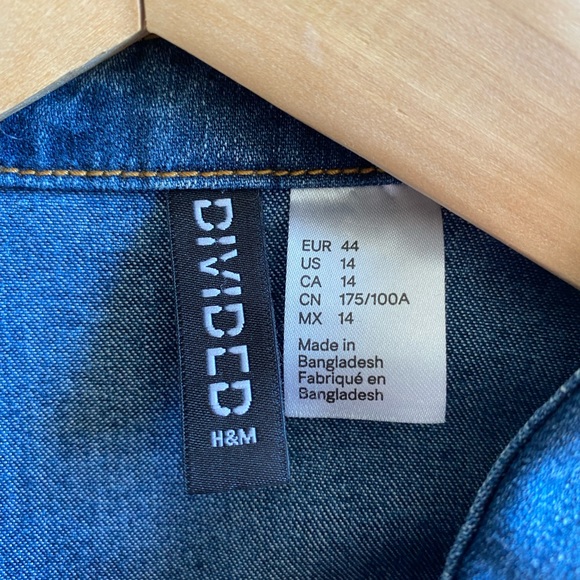 H&M Divided denim shirt size 14 - Picture 2 of 4